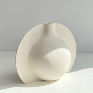 Ceramic vase by Karin Amdal